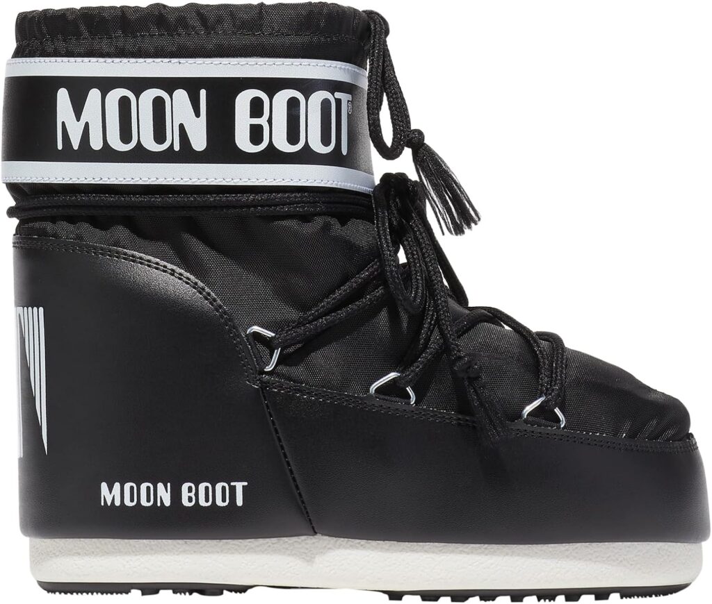 Moon Boot, Icon Low Nylon Unisex Boots : Luxury Stores