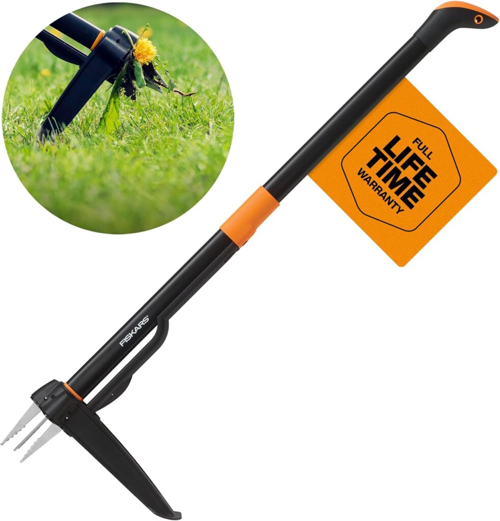 Fiskars 4-Claw Stand Up Weed Puller Tool, Gardening Hand Weeding Tool with 39 Long Ergonomic Handle with Easy-Eject Mechanism