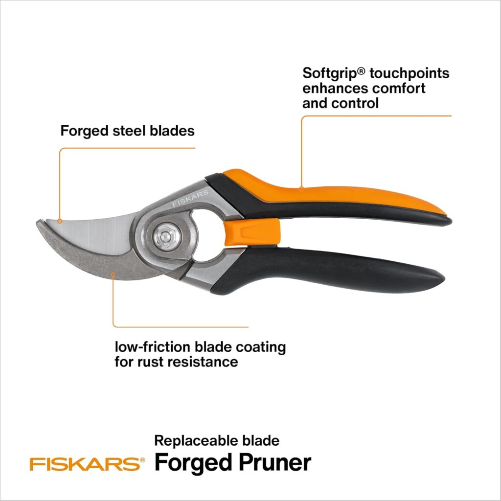 Fiskars Bypass Pruning Shears, 5/8-Inch Cut Capacity Garden Clippers, Gardening Scissors with Sharp, Rust Resistant Steel Blade